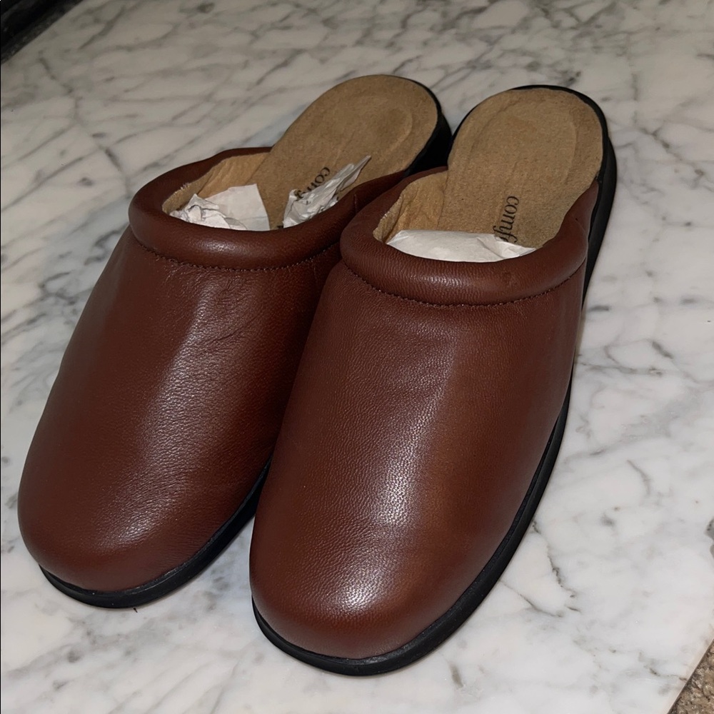 Comfortview Brown Leather Women's Mules